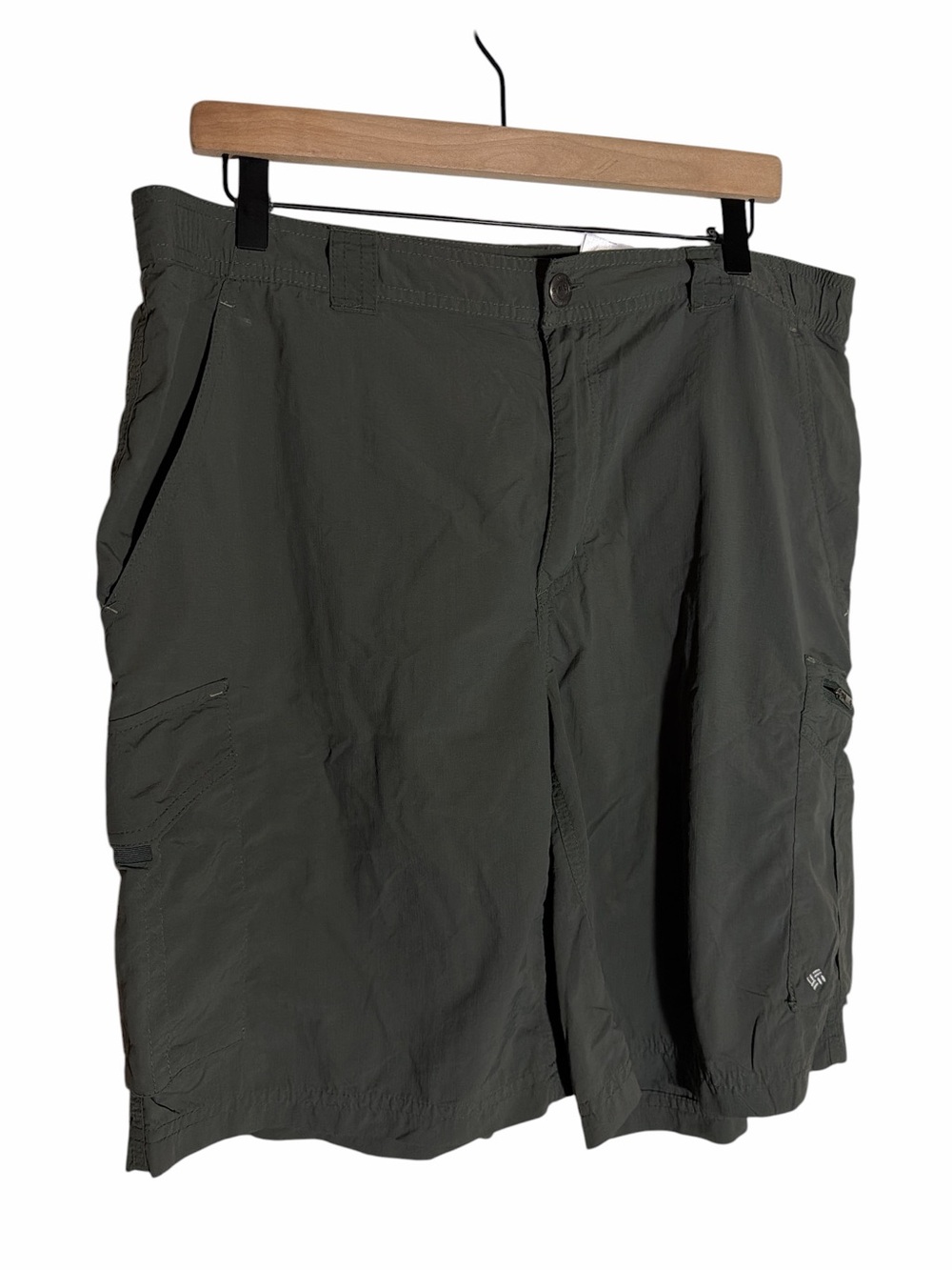 Columbia Cargo Shorts Omni-Shade Sun Protection Size 36